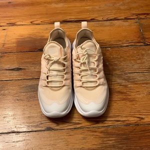Nike Air Max Sneakers
